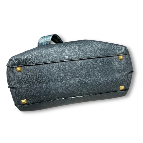 MCM Milla Mid Size Satchel/crosdbody - Picture 5 of 9